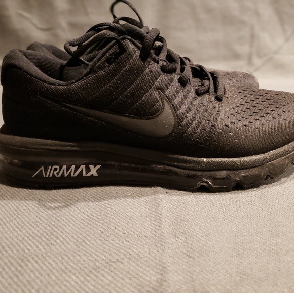 Men's Nike Air Max - Picture 3 of 4